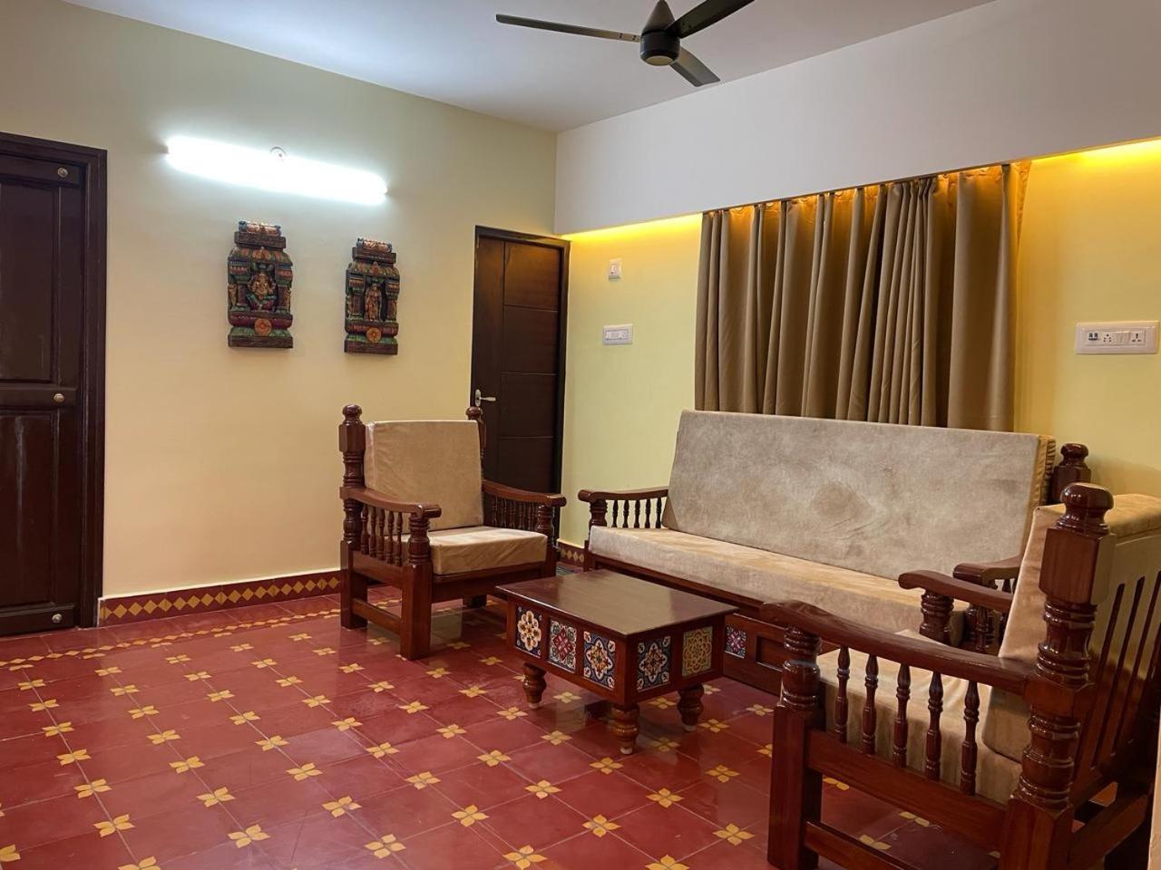 Viswa Residency Srirangam - Heritage Rooms Tiruchirappalli Exterior foto
